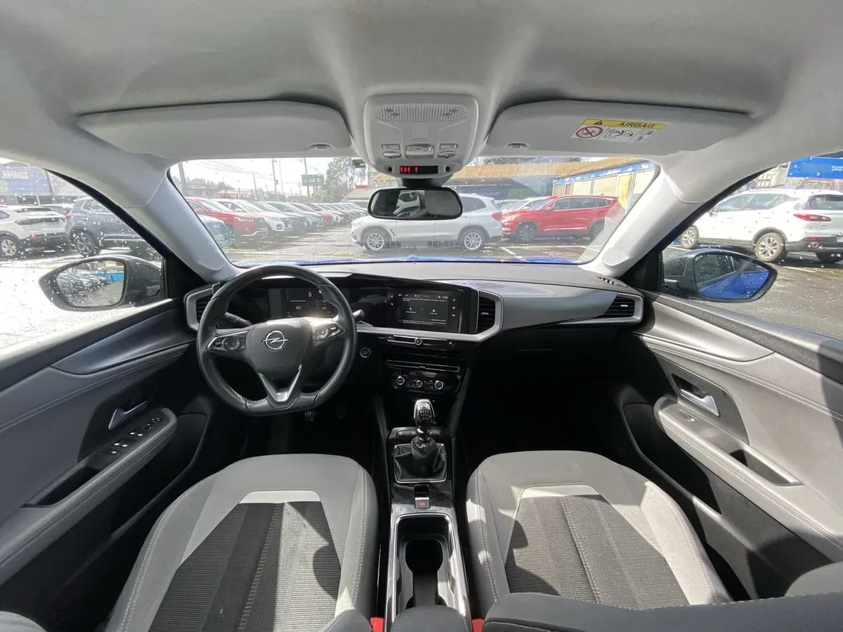 Opel Mokka 1.2t Elegance 4x2 Mt6 5p año 2023