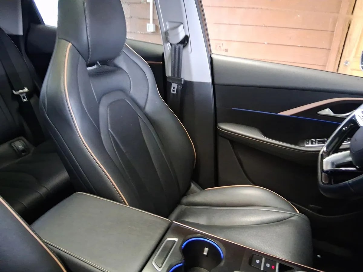 Omoda C5 1.5t Luxury 4x2 Cvt At 5p año 2024