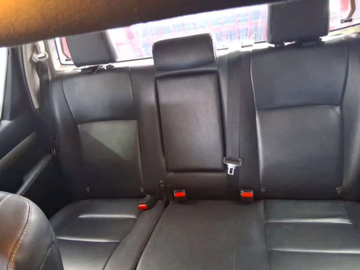 Toyota Hilux 2.8 Srv Diesel 4x4 Dob. Cab. At 4p año 2024