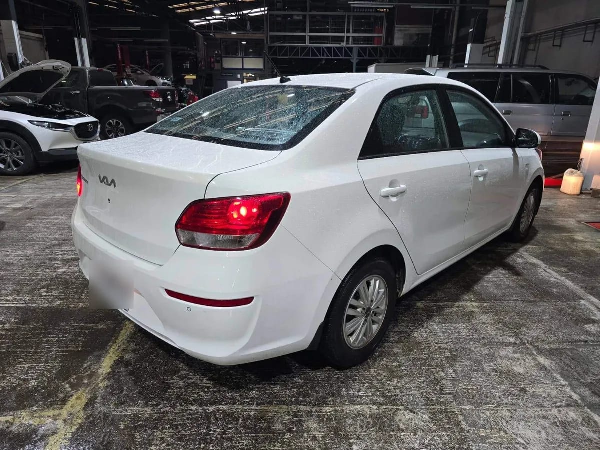 Kia Soluto 1.4 Ex Full 4x2 Mt 4p año 2024