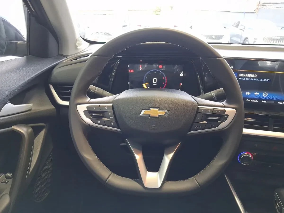 Chevrolet Tracker 1.2t Ltz T 4x2 At 5p año 2026