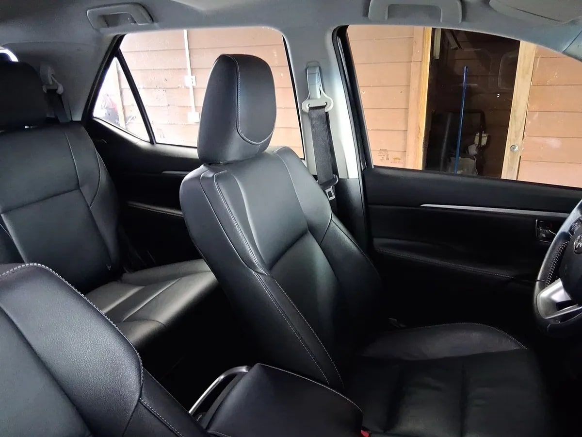 Toyota Fortunner 2.7 Srx 4x2 At 5p año 2022