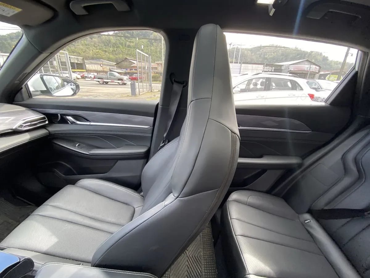 Dongfeng Mage Ev 2wd At 5p año 2026