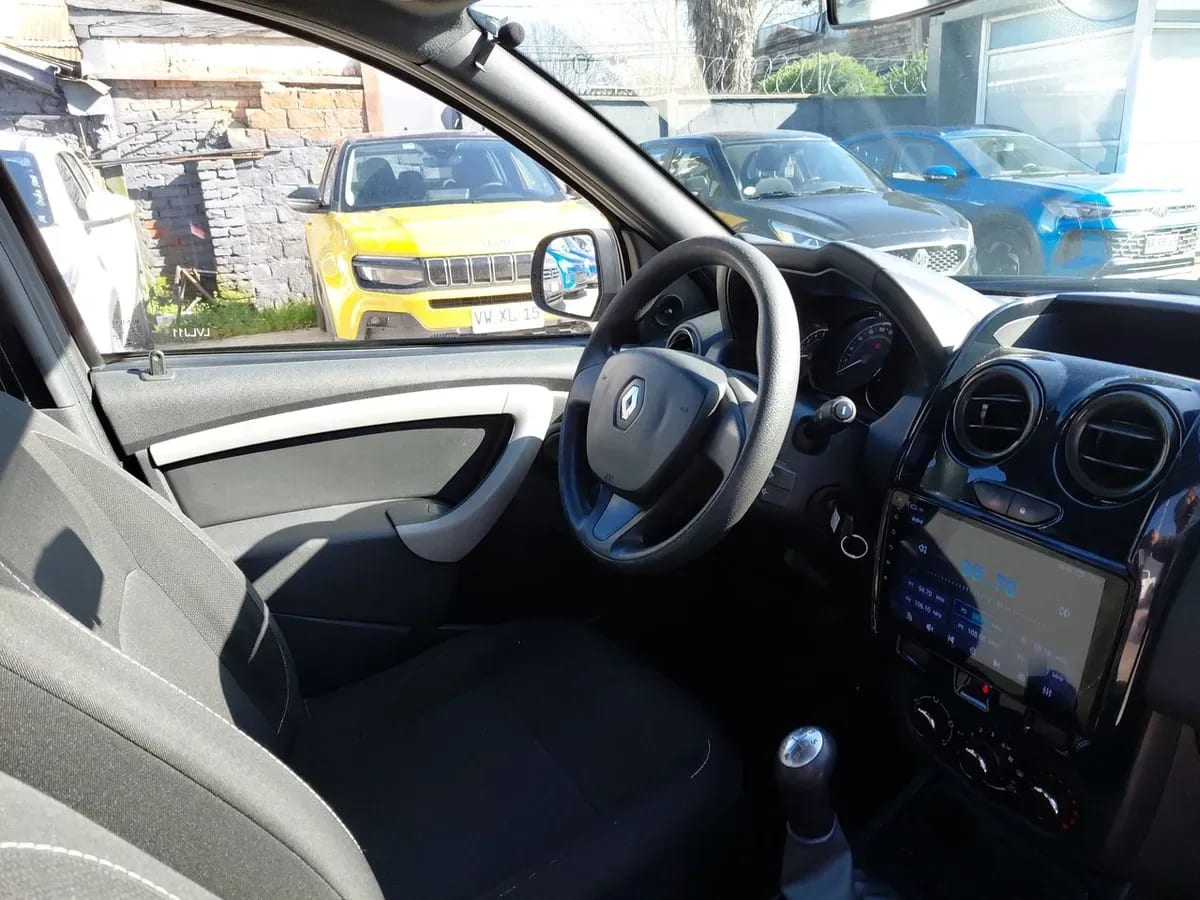 Renault Duster 1.6 Life 4x2 5mt 5p año 2020