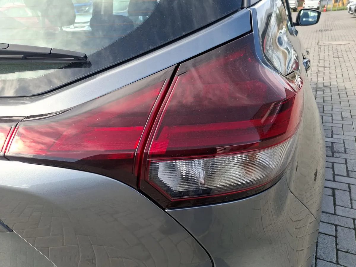 Nissan Kicks 1.6 Advance 4x2 Ncf Mt 5p año 2025