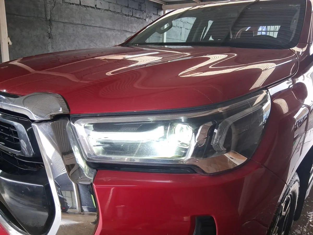 Toyota Hilux 2.8 Srv Diesel 4x4 Dob. Cab. At 4p año 2024