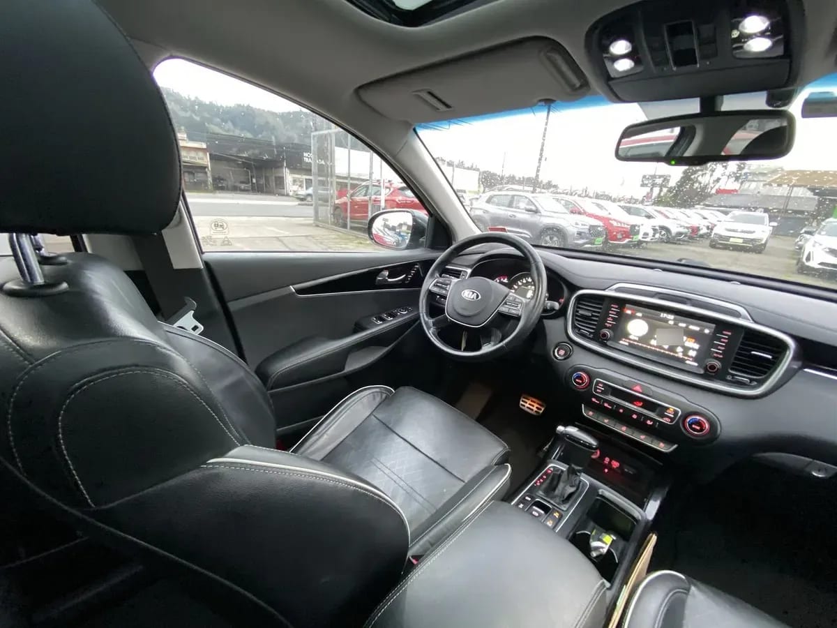 Kia Sorento 3.5 Gtl Gsl Awd 8at 5p año 2020