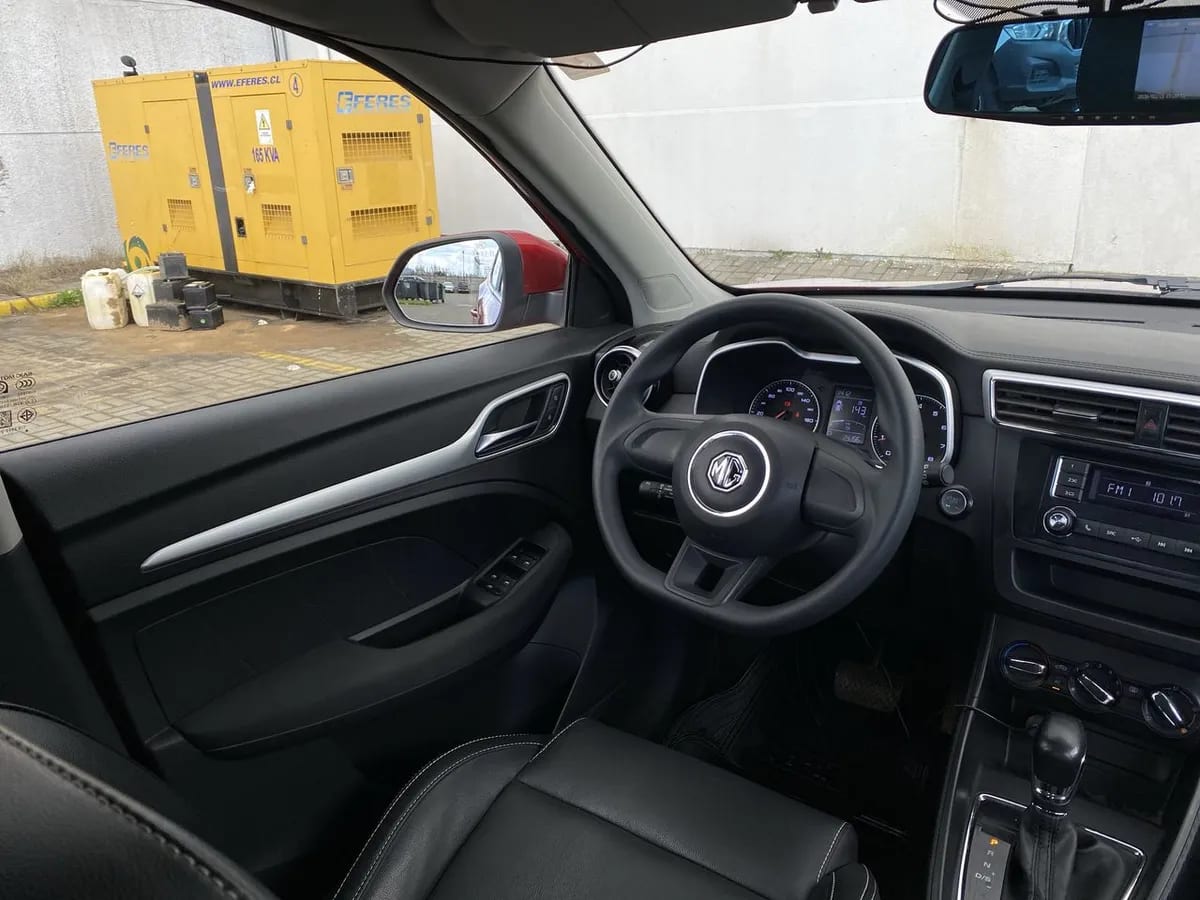 MG Mg Zs 1.5 Std At 5p año 2024