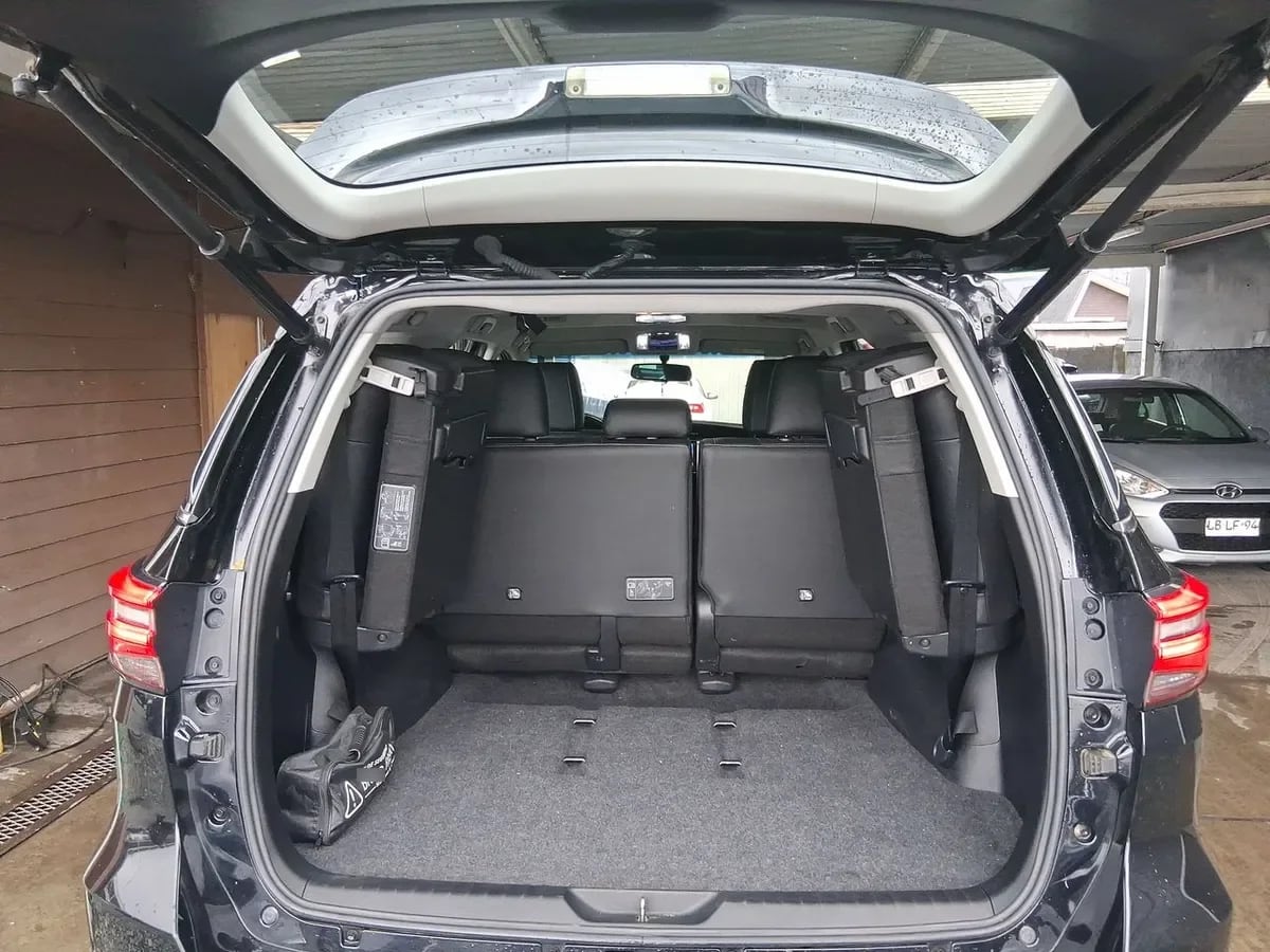 Toyota Fortunner 2.7 Srx 4x2 At 5p año 2022