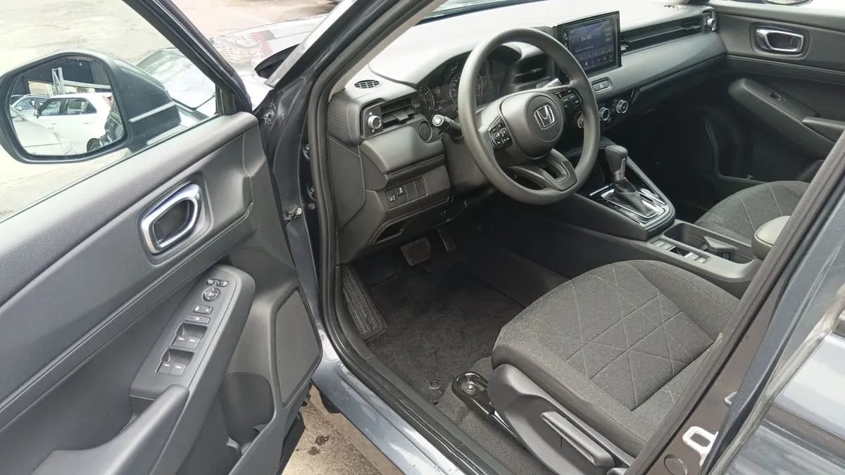 Honda Hr-V 1.5 Lx 4x2 Cvt At 5p año 2024