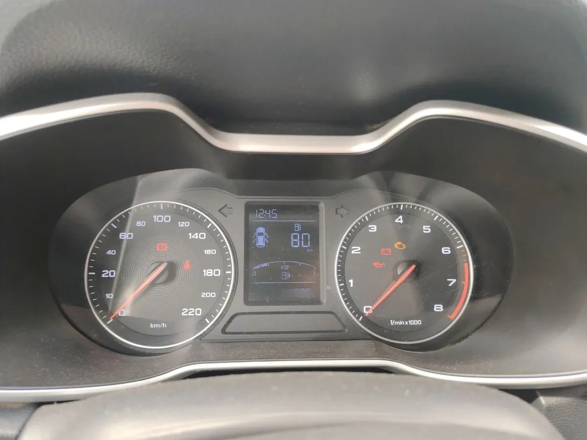 MG Mg Zs 1.5 Std 4x2 Mt 5p año 2023