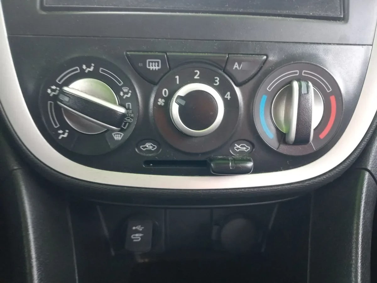 Suzuki Celerio 1.0 Glx Bt 4x2 Hb Ac Mt 5p año 2022
