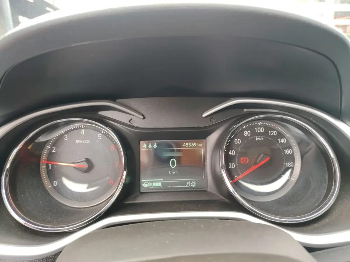 Chevrolet Onix 1.0t Ltz 4x2 Mt 5p año 2022