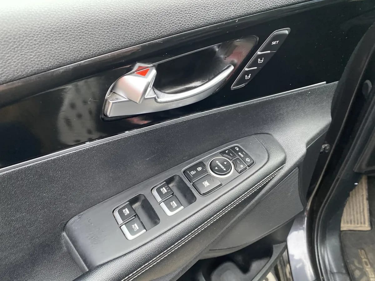 Kia Sorento 3.5 Gtl Gsl Awd 8at 5p año 2020