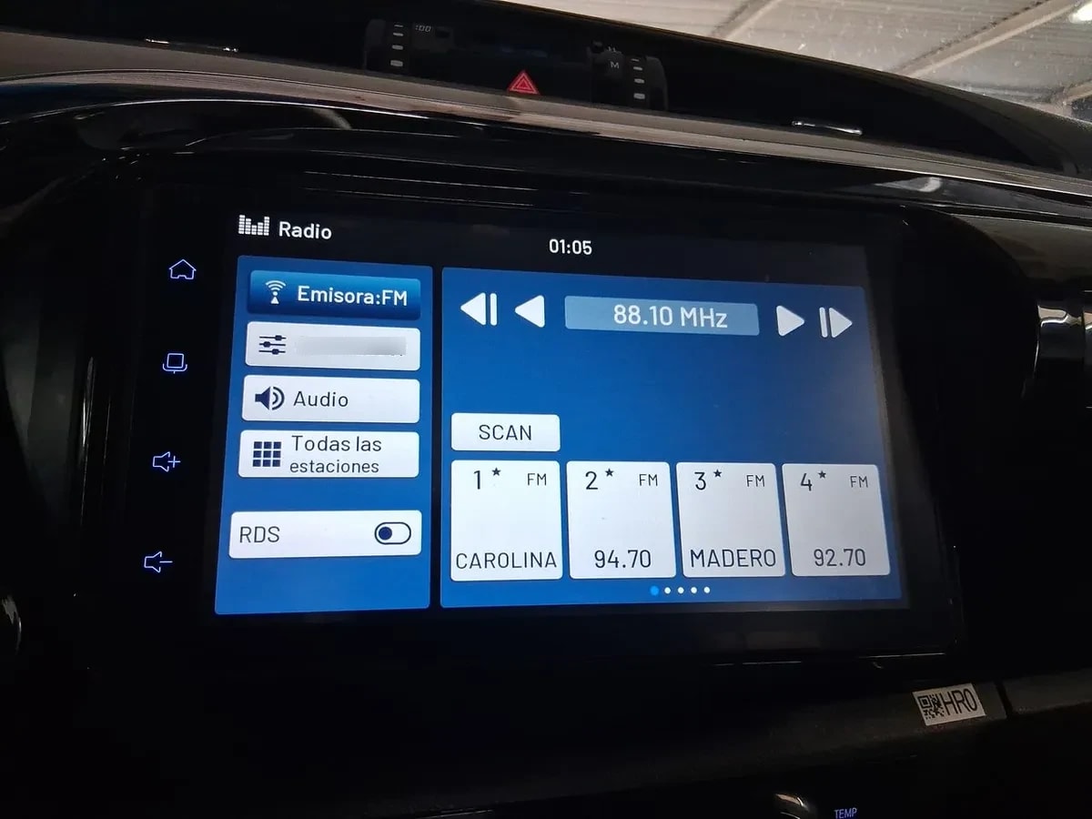 Toyota Hilux 2.8 Srv Diesel 4x4 Dob. Cab. At 4p año 2024