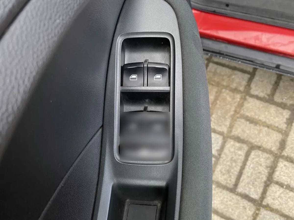 MG Mg Zs 1.5 Std At 5p año 2024