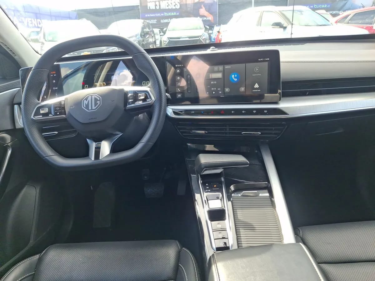 MG One 1.5t Com 4x2 Cvt At 5p año 2024