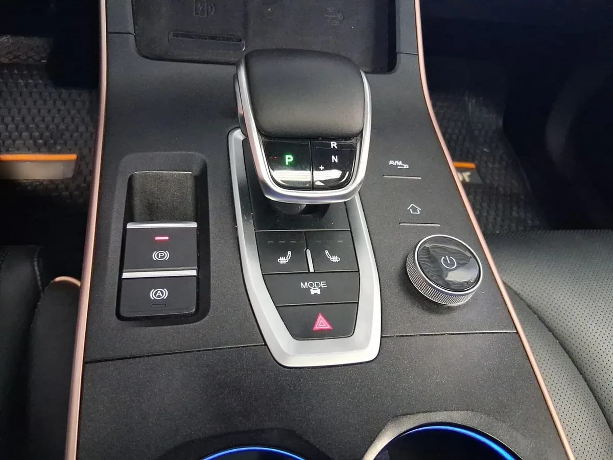Omoda C5 1.5t Luxury 4x2 Cvt At 5p año 2024
