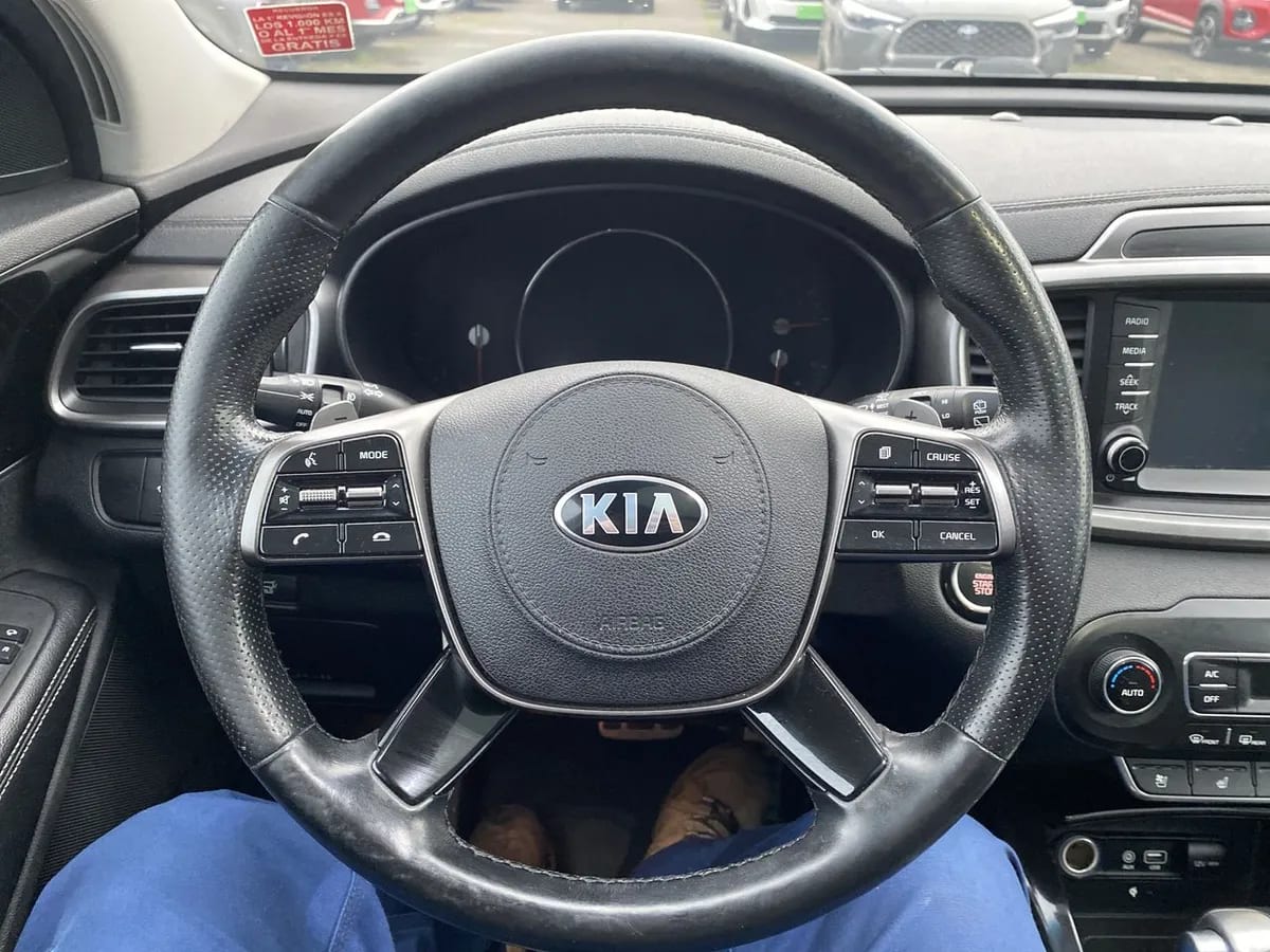 Kia Sorento 3.5 Gtl Gsl Awd 8at 5p año 2020