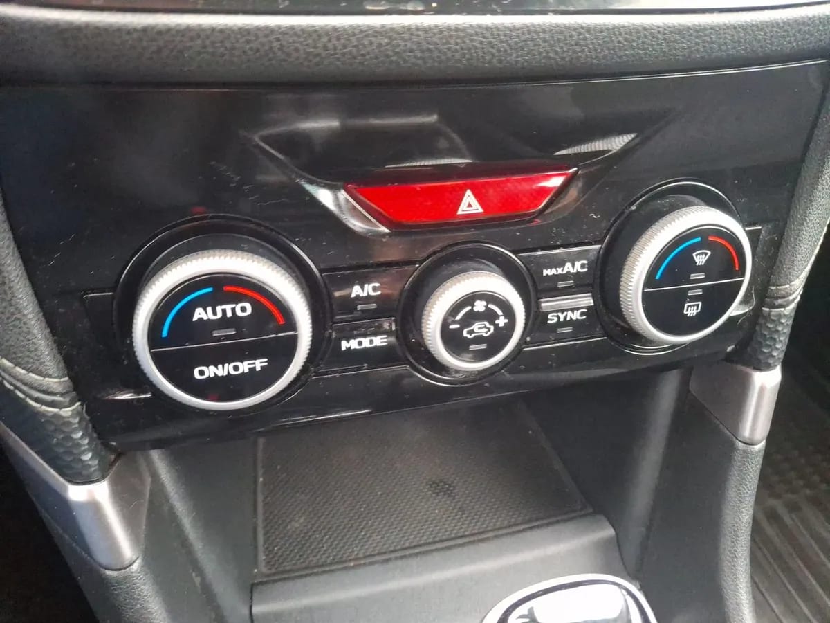Subaru Forester 2.0i Dynamic Eyesight Awd At 5p año 2022