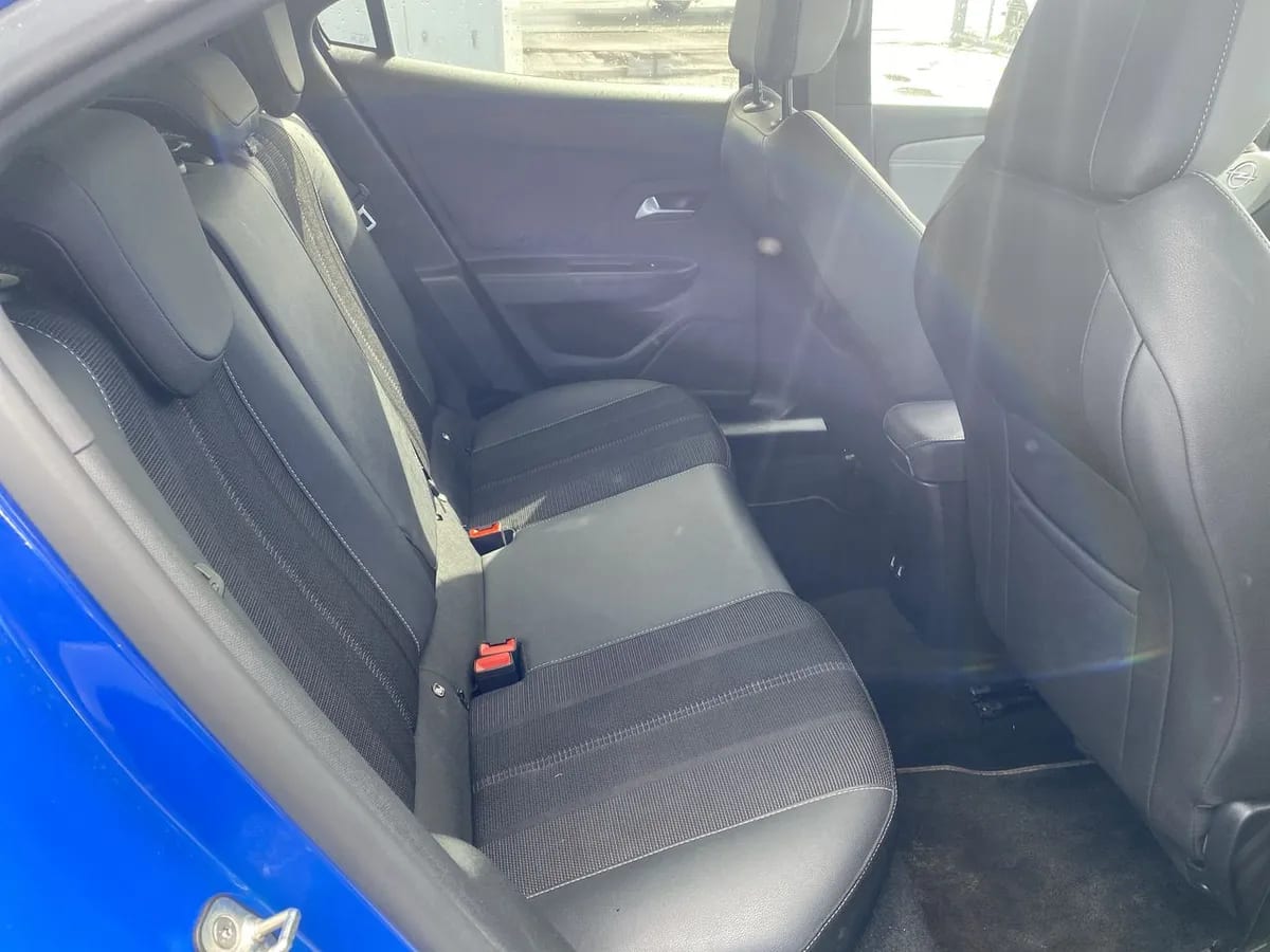 Opel Mokka 1.2t Elegance 4x2 Mt6 5p año 2023