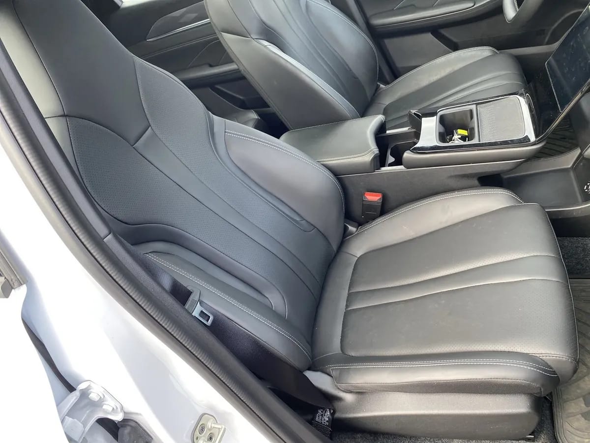 Dongfeng Mage Ev 2wd At 5p año 2026