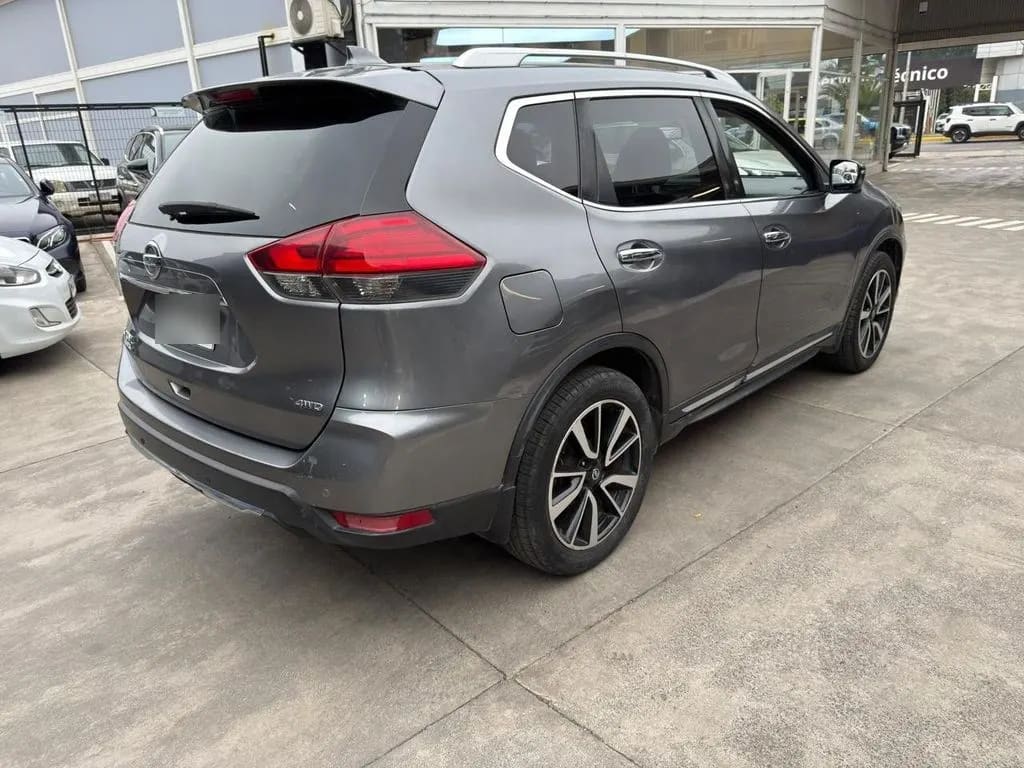 Nissan X-Trail 2.5 Sense Cvt 2f At 4x4 año 2019