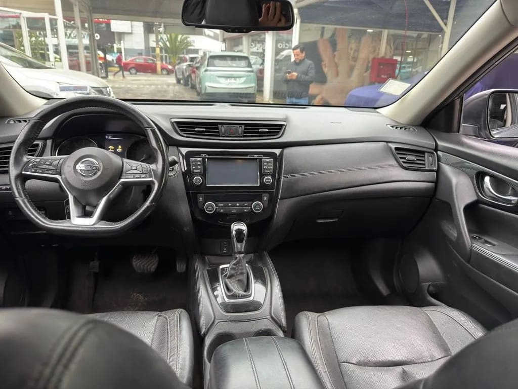 Nissan X-Trail 2.5 Sense Cvt 2f At 4x4 año 2019