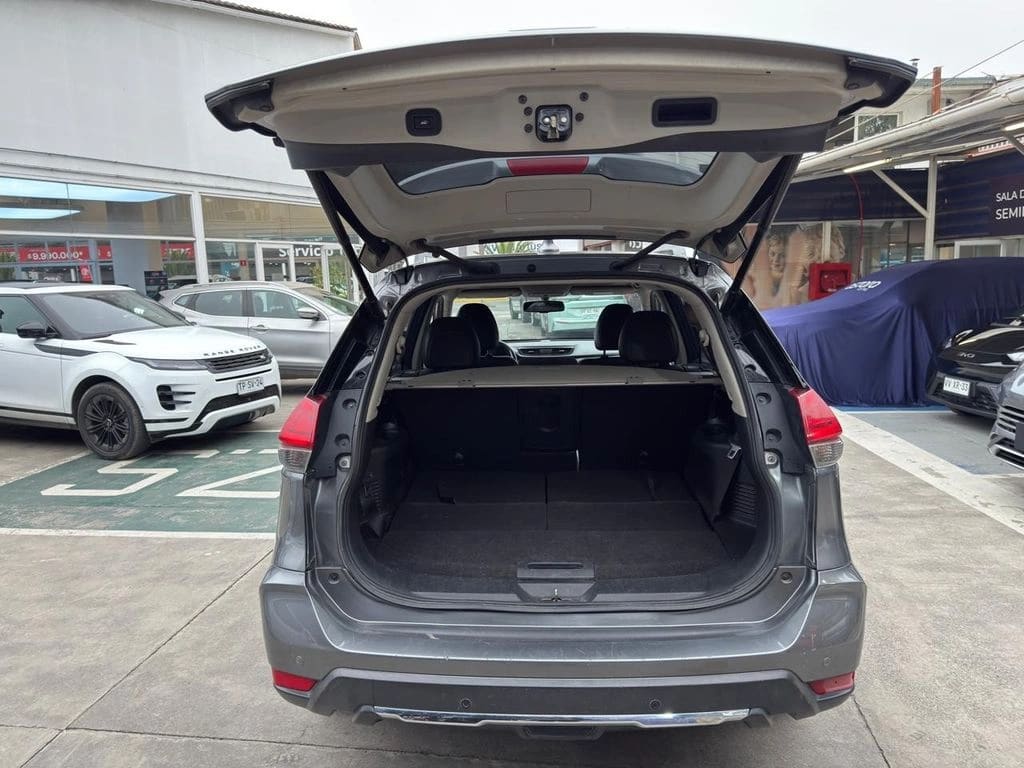 Nissan X-Trail 2.5 Sense Cvt 2f At 4x4 año 2019