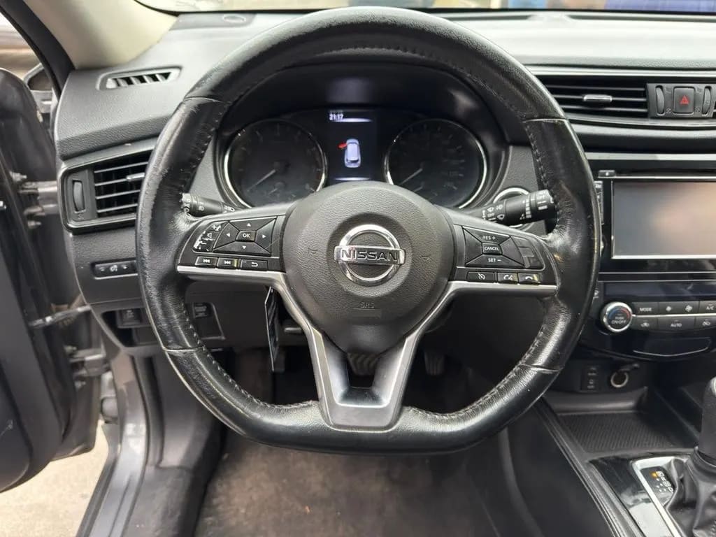 Nissan X-Trail 2.5 Sense Cvt 2f At 4x4 año 2019
