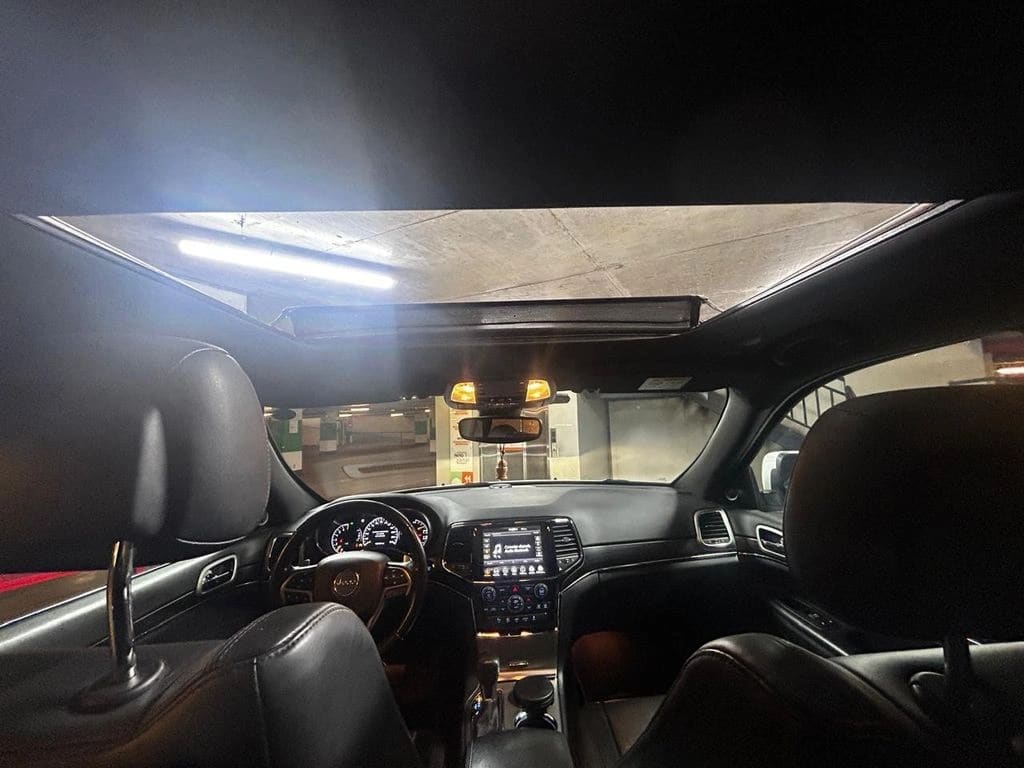 Jeep Grand Cherokee 3.6 Limited 4x4 At 5p año 2022