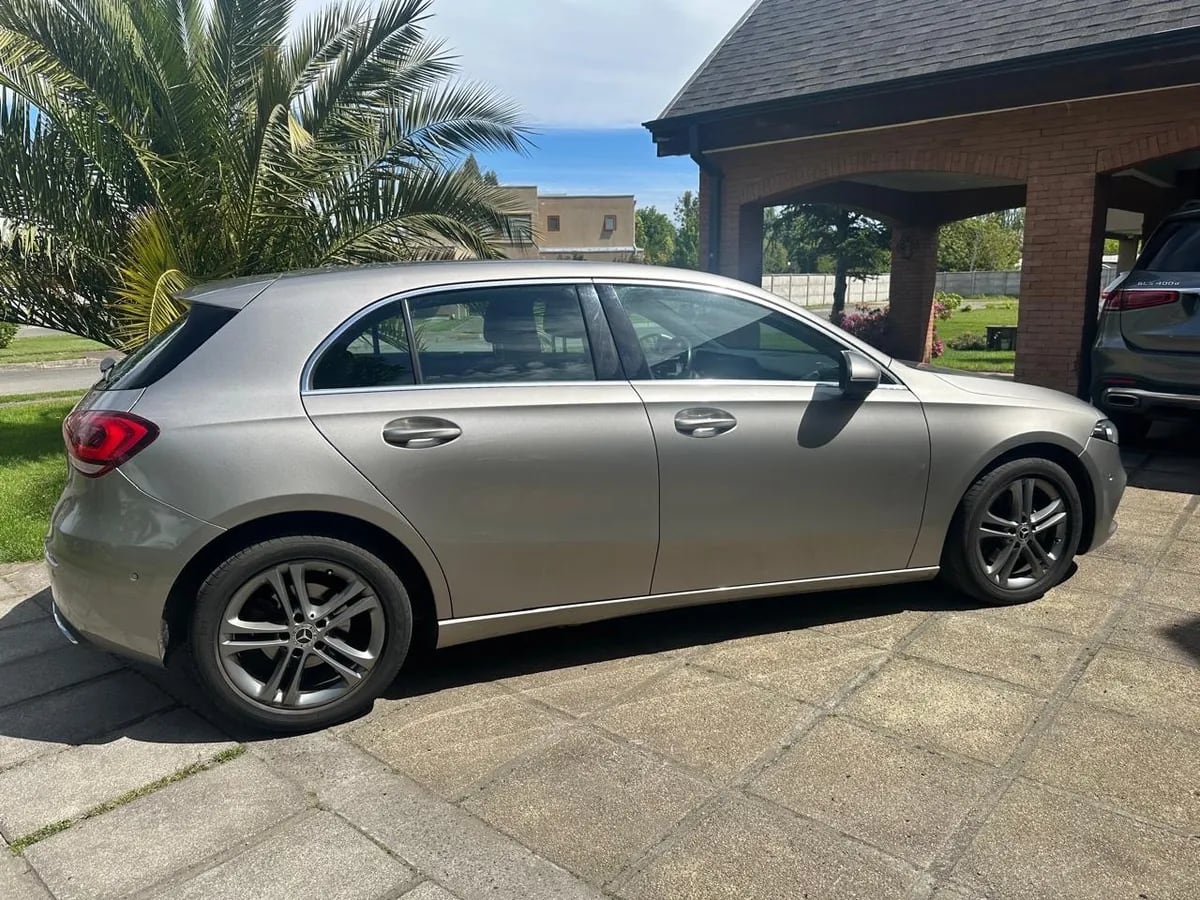 MERCEDES BENZ A200 2.0 D Progressive At Diesel año 2020