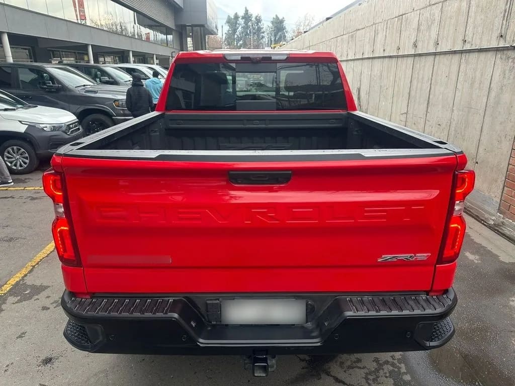 Chevrolet Silverado 6.2 Zr2 4x4 At 4p año 2024