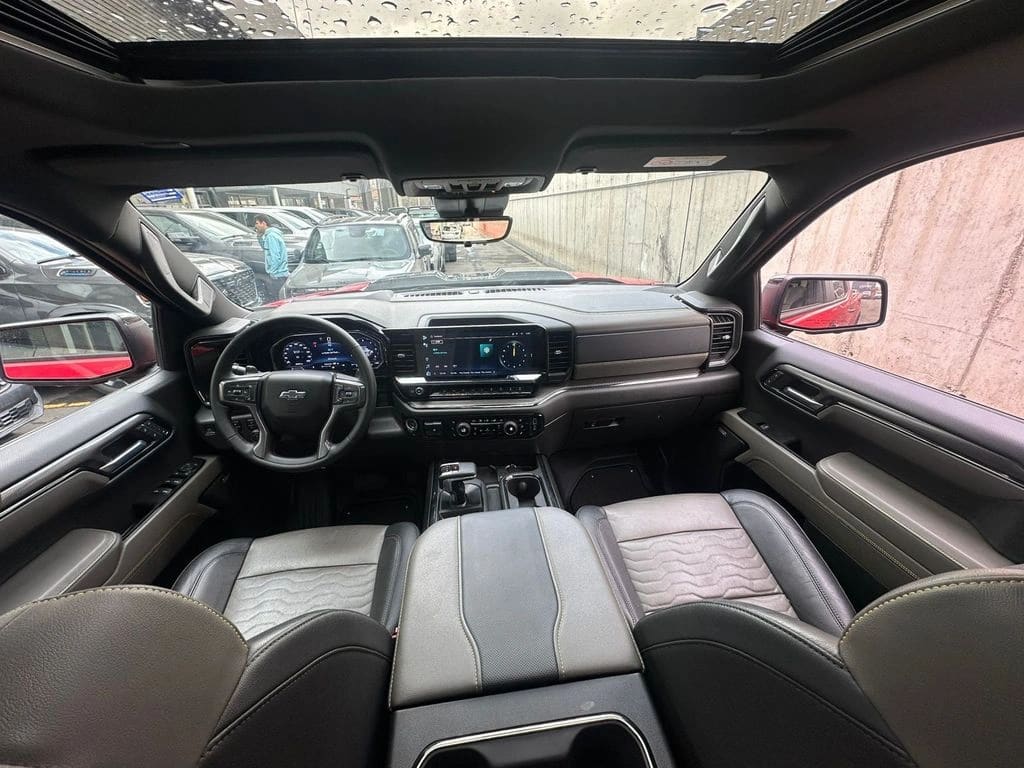 Chevrolet Silverado 6.2 Zr2 4x4 At 4p año 2024