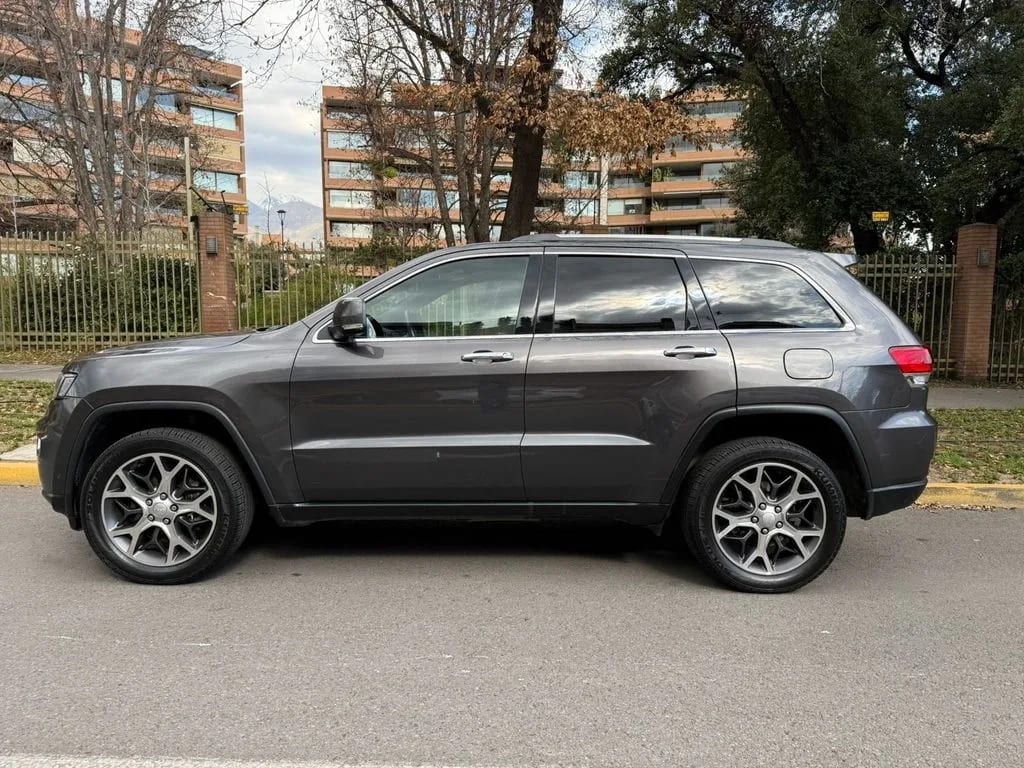 Jeep Grand Cherokee Limited 3.6 4x4 año 2019
