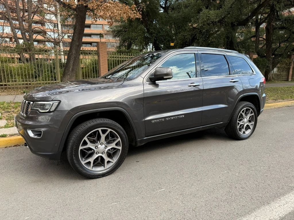 Jeep Grand Cherokee Limited 3.6 4x4 año 2019