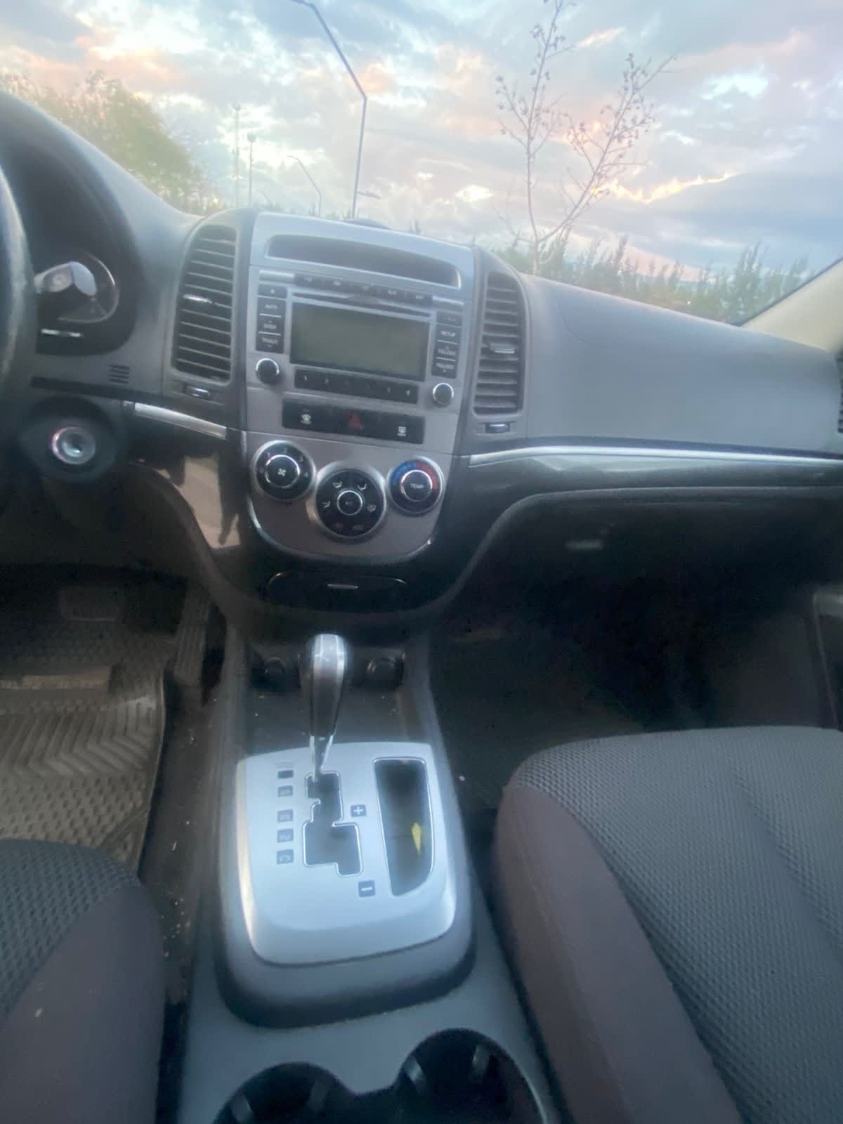 HYUNDAI SANTA FE 2.4 Gls 4wd Mt año 2010