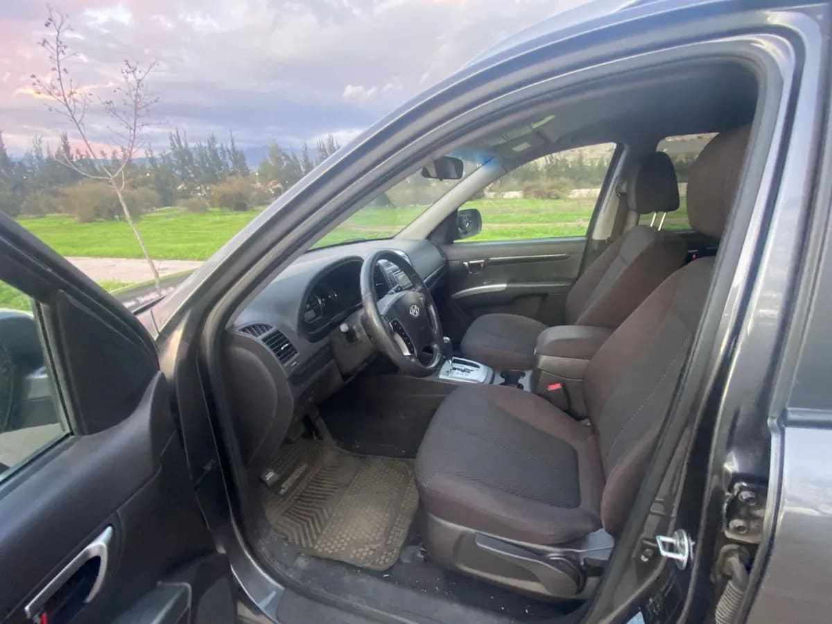 HYUNDAI SANTA FE 2.4 Gls 4wd Mt año 2010