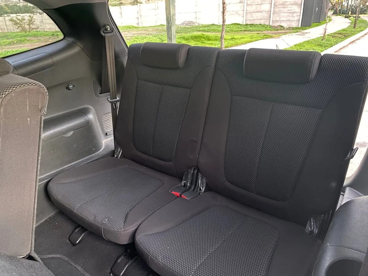 HYUNDAI SANTA FE 2.4 Gls 4wd Mt año 2010