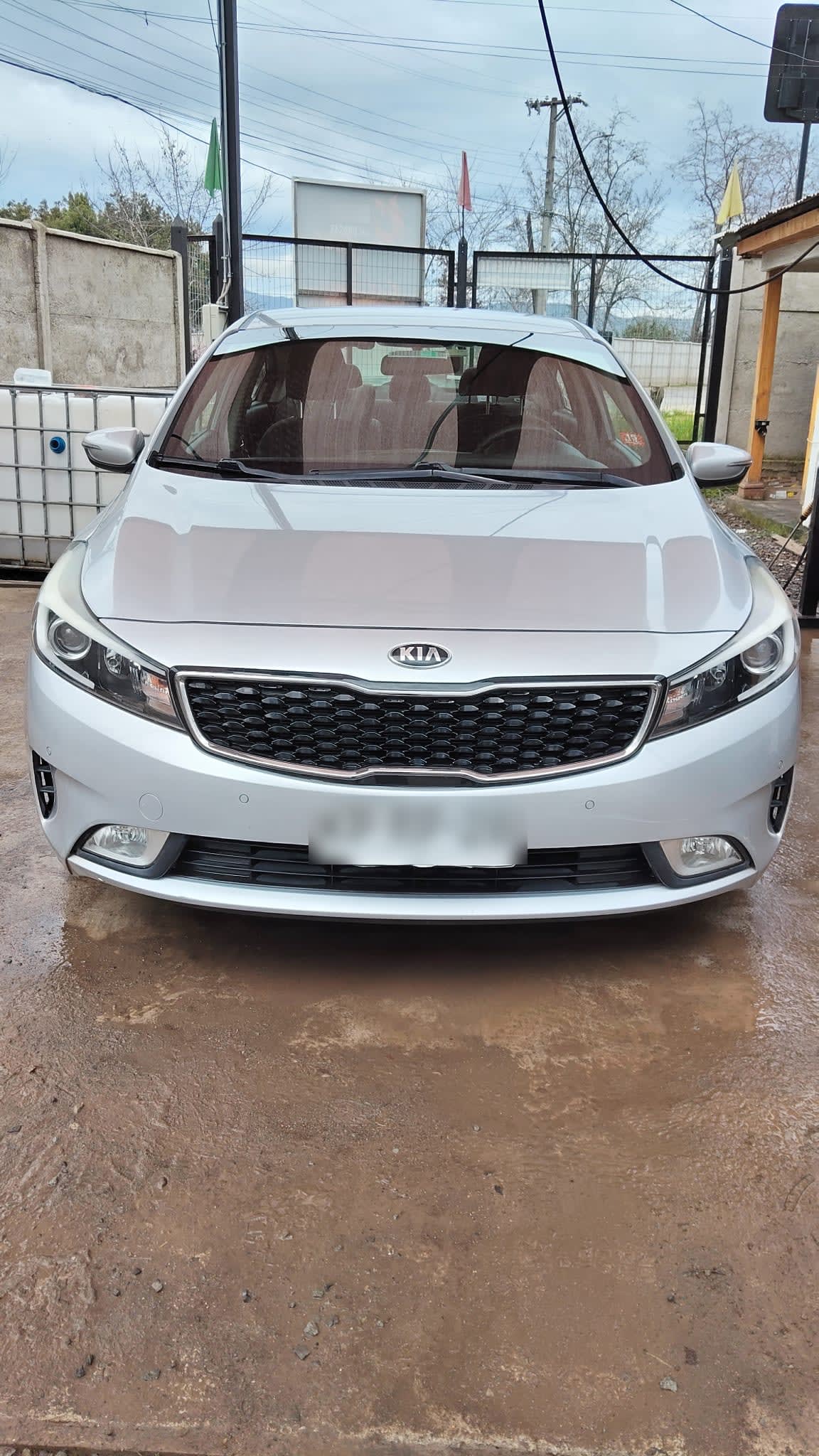 KIA MOTORS NIRO Cerato Ex 1.6l 6mt año 2018