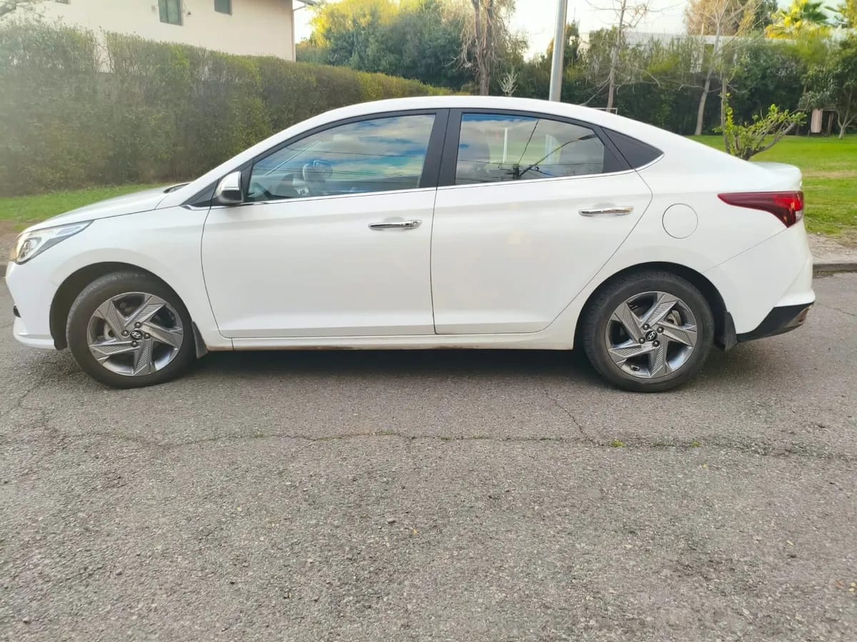 HYUNDAI ACCENT Otra año 2023