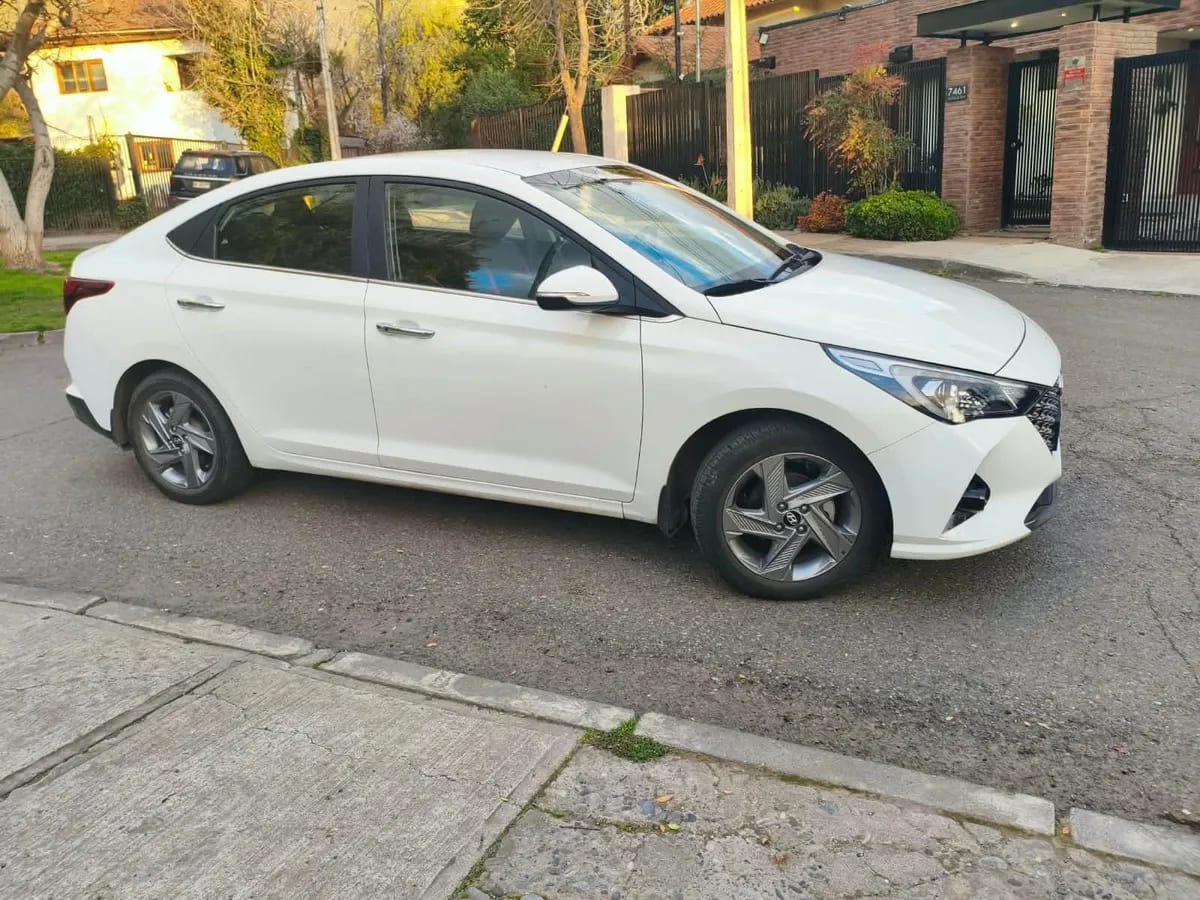 HYUNDAI ACCENT Otra año 2023