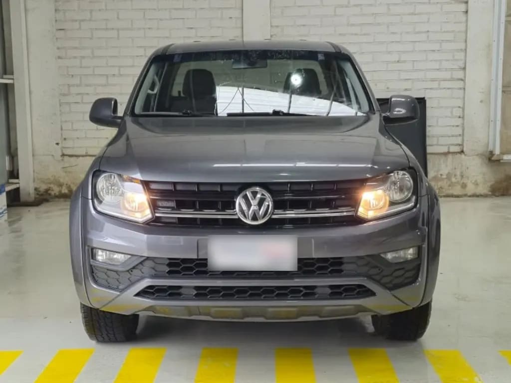 Volkswagen Amarok Dcab Tdi 4x4 Trendline 2.0 año 2023