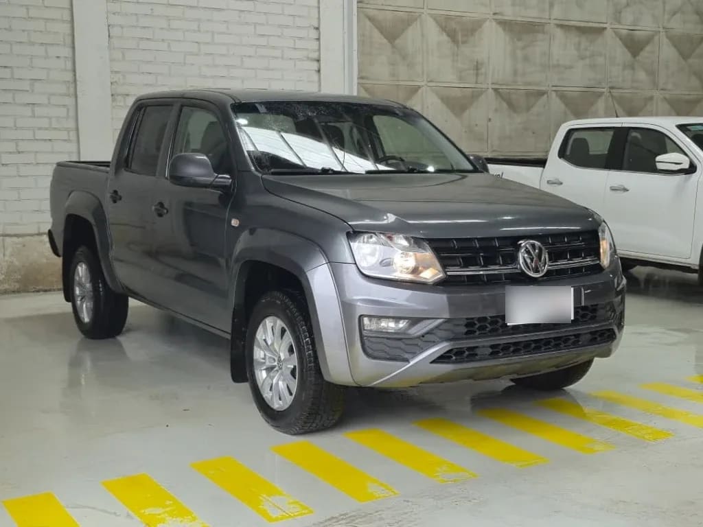 Volkswagen Amarok Dcab Tdi 4x4 Trendline 2.0 año 2023
