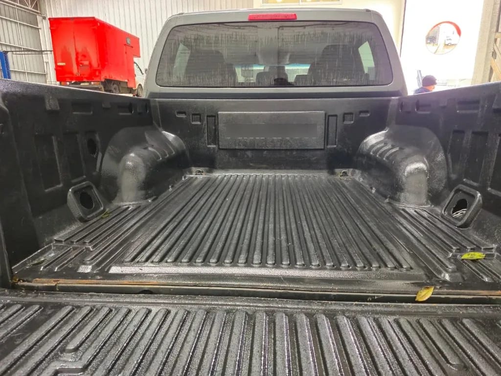 Volkswagen Amarok Dcab Tdi 4x4 Trendline 2.0 año 2023