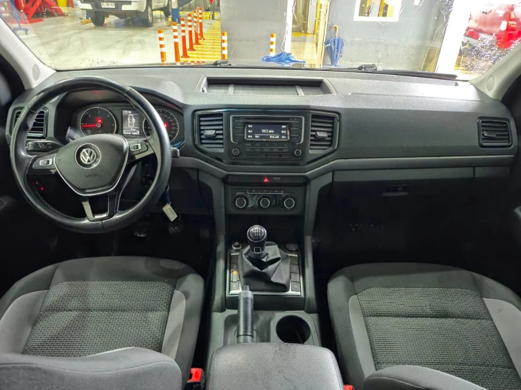 Volkswagen Amarok Dcab Tdi 4x4 Trendline 2.0 año 2023