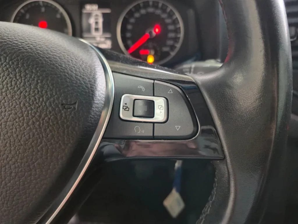 Volkswagen Amarok Dcab Tdi 4x4 Trendline 2.0 año 2023
