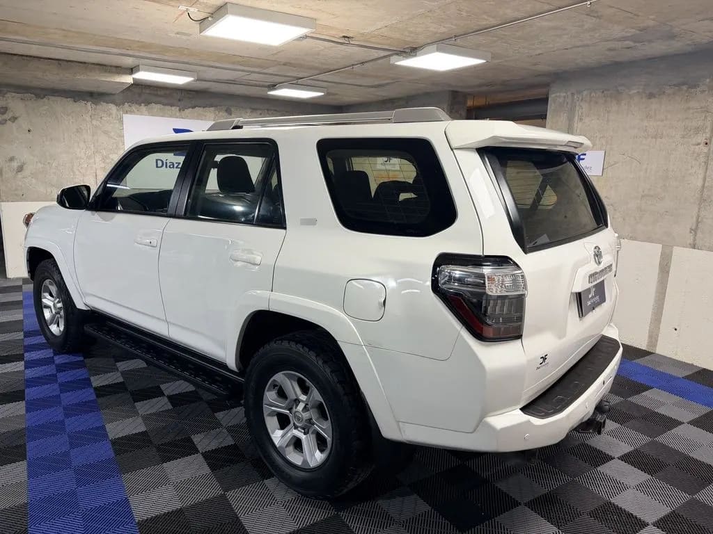 Toyota 4runner Sr5 4x4 año 2016