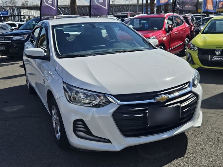 Chevrolet Onix Onix Sedan 1.2l Ls Mt año 2023