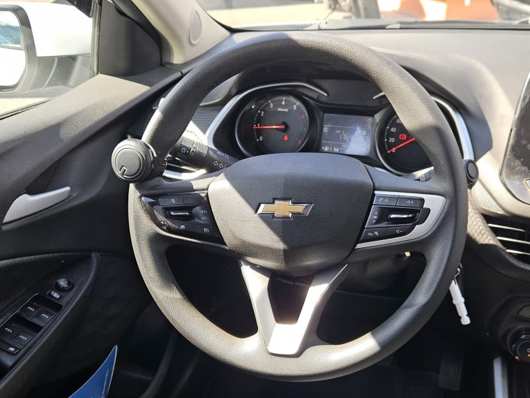 Chevrolet Onix Onix Sedan 1.2l Ls Mt año 2023